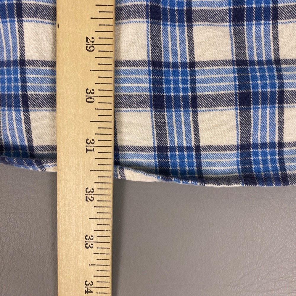 Cabelas Flannel Shirt Men's Size XLT Blue White Plaid Long Sleeve Button Down - Picture 9 of 10